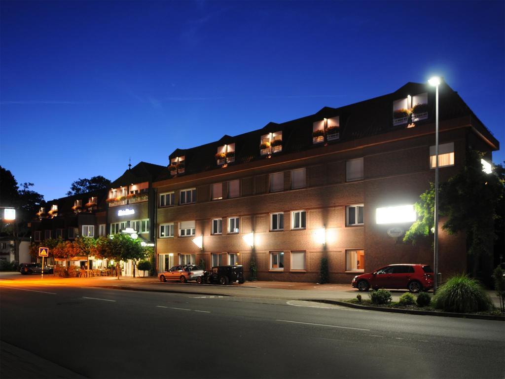 Hotel-Restaurant Thomsen Дельменхорст Экстерьер фото